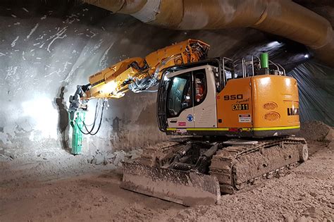 Tunnel Excavator 